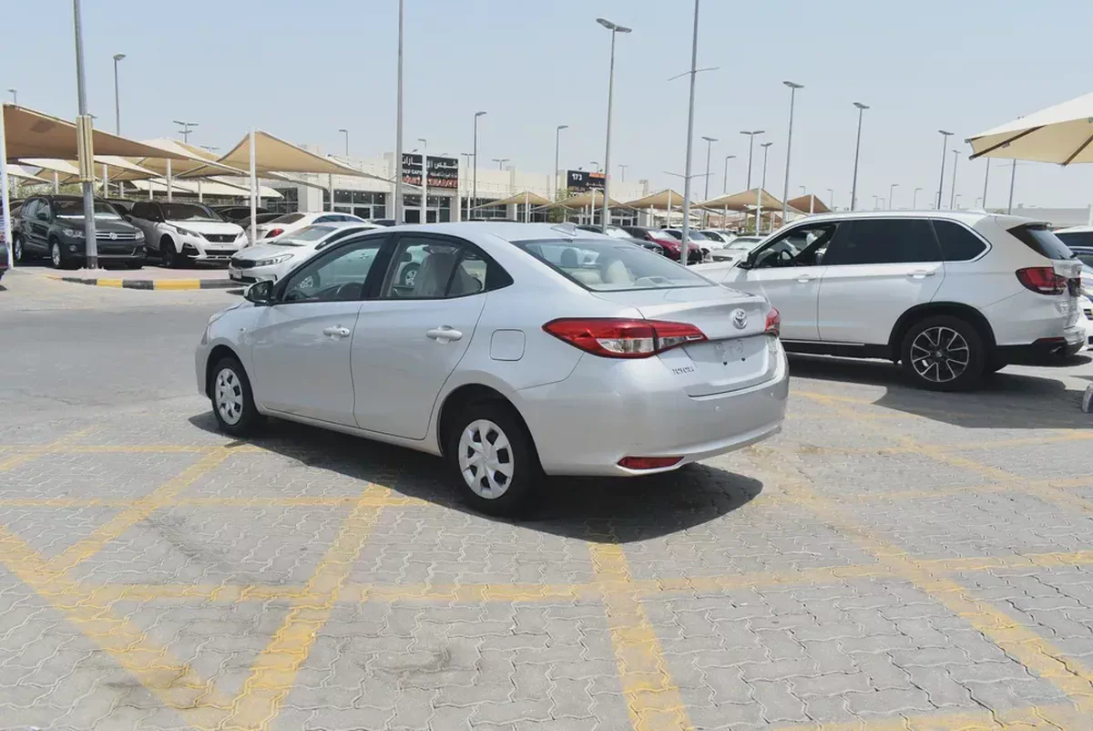 Used Toyota Yaris 1.5L SE 2022-5-5