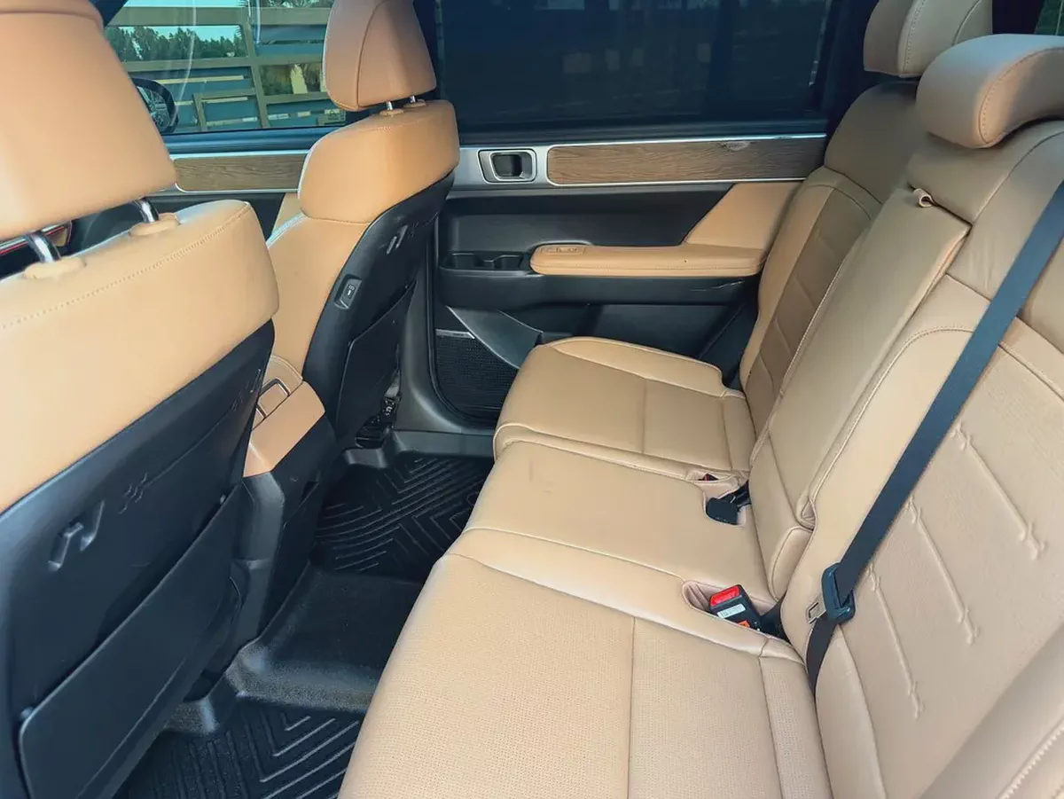 2024 Hyundai Santa Fe Calligraphy American Specs-9-9
