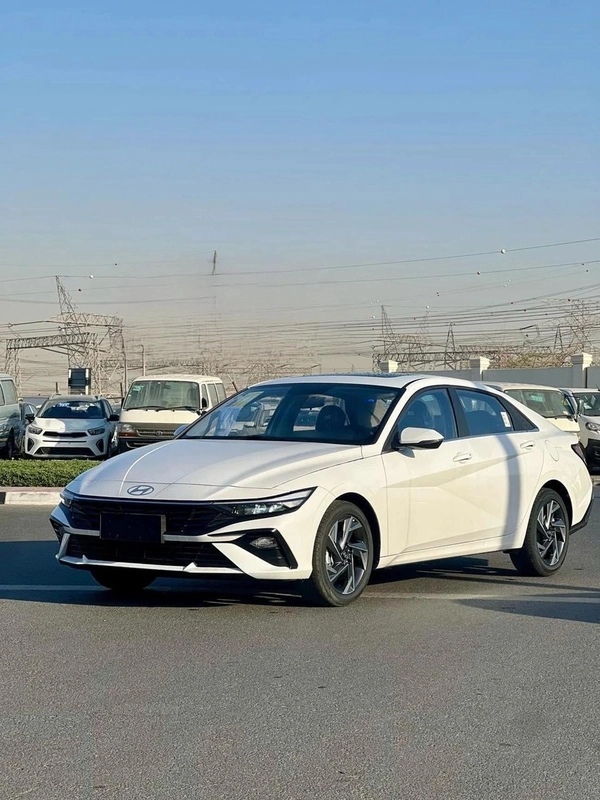 Hyundai Elantra 2025 1.5L - China- Full Options - Brand New