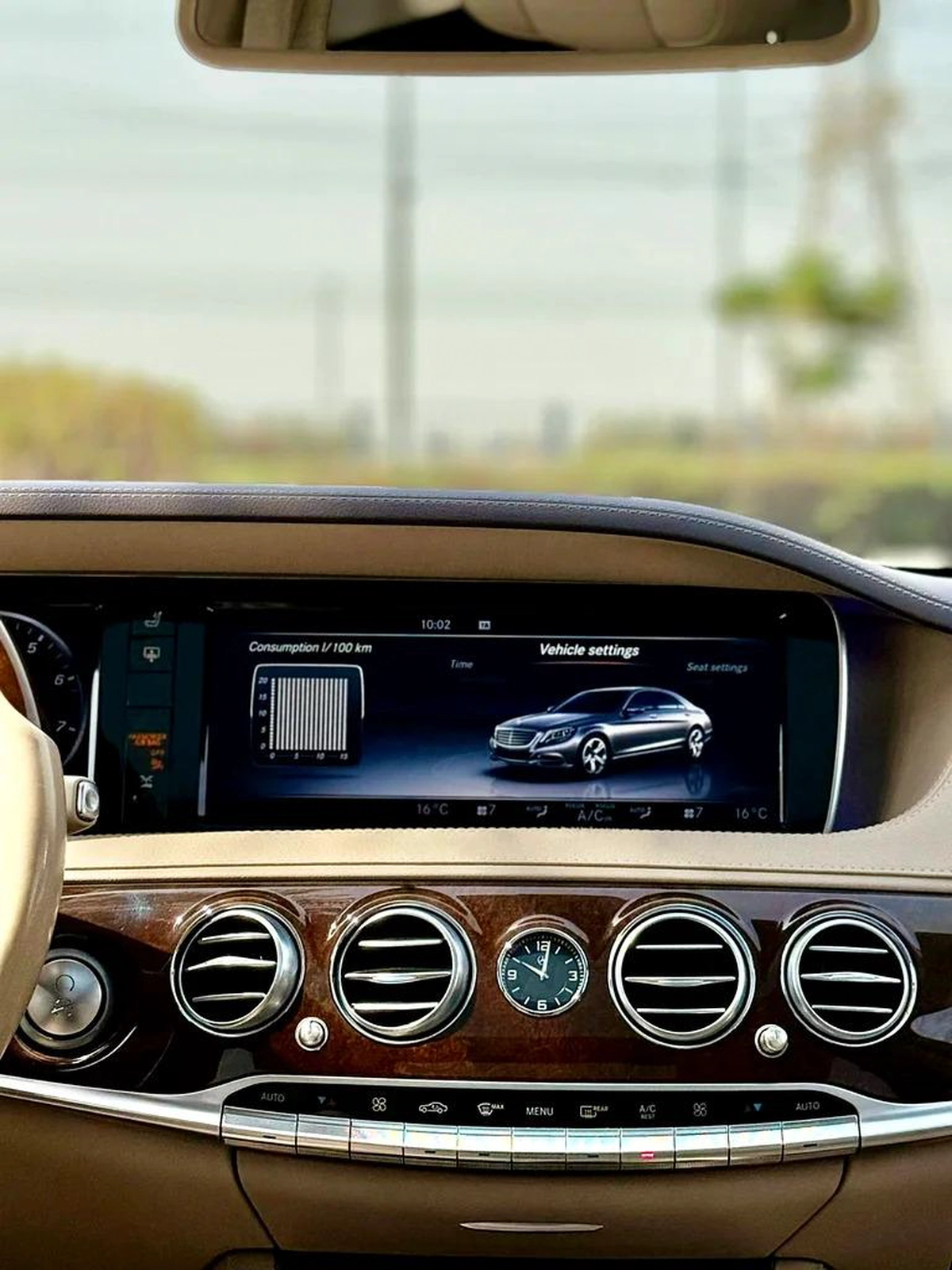MERCEDES BENZ S500 | GCC SPECS | KMS:210,000 | YEAR: 2014-3-3