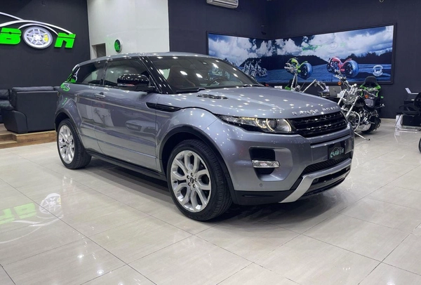 Land Rover Range Rover Evoque STD Dynamic Plus 2.0L (3 Door)