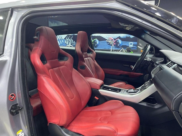 Land Rover Range Rover Evoque STD Dynamic Plus 2.0L (3 Door)