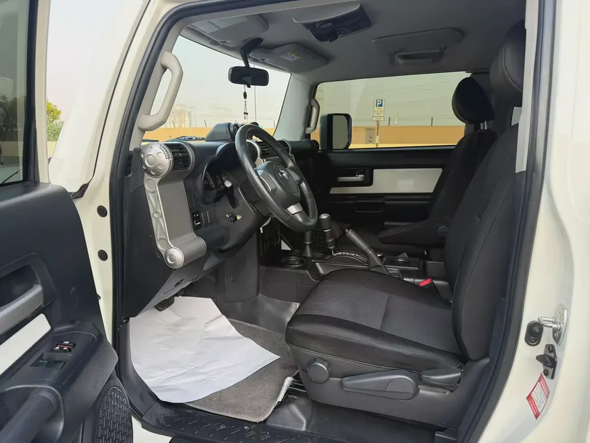Toyota FJ CRUISER 2022 V6 4.0L Original paint Accident Free-9-9
