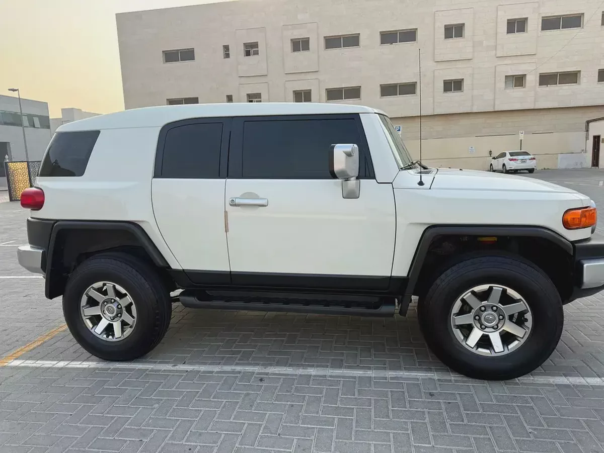 Toyota FJ CRUISER 2022 V6 4.0L Original paint Accident Free-5-5