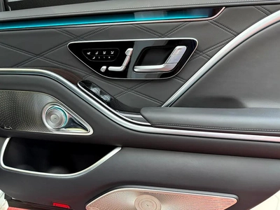 Mercedes S580 Maybach-11