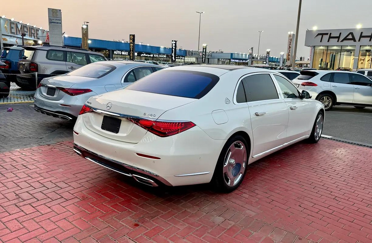 Mercedes S580 Maybach-10-10