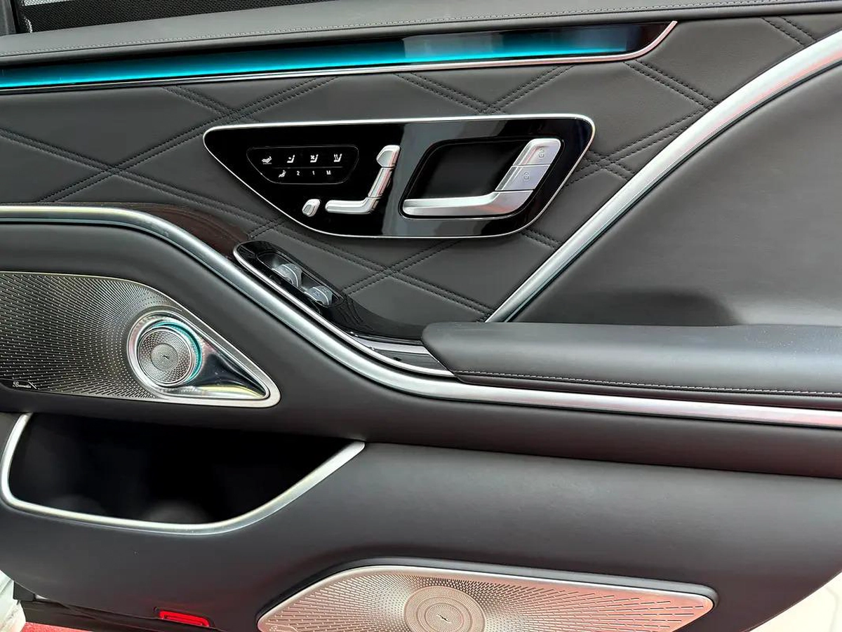 Mercedes S580 Maybach-11-11