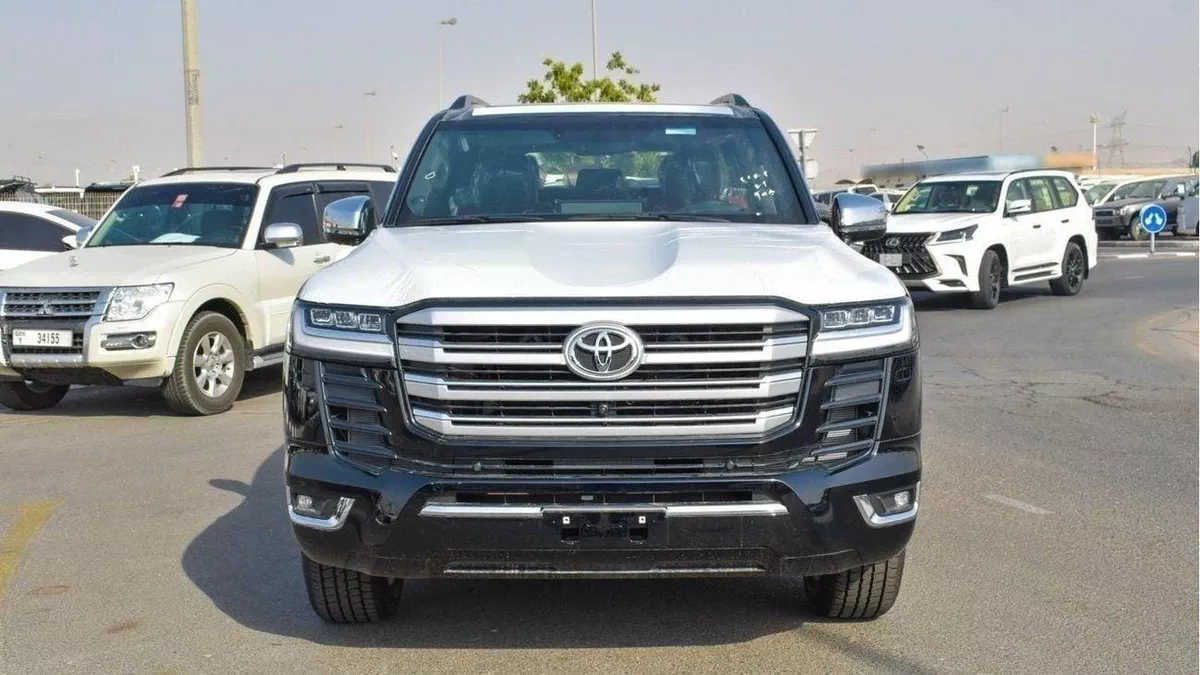 Toyota Land Cruiser VXR Toyota Land Cruiser VXR 3.3L Diesel 2025-2-0