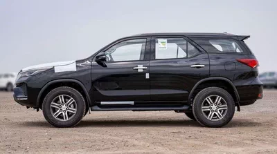 Toyota Fortuner EXR Toyota Fortuner 2.7L Petrol 4x4 MY2025-6
