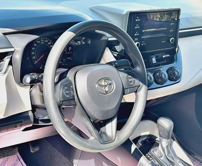 Toyota Corolla 2024 model available on cash and bank finance with zero downpayment-12