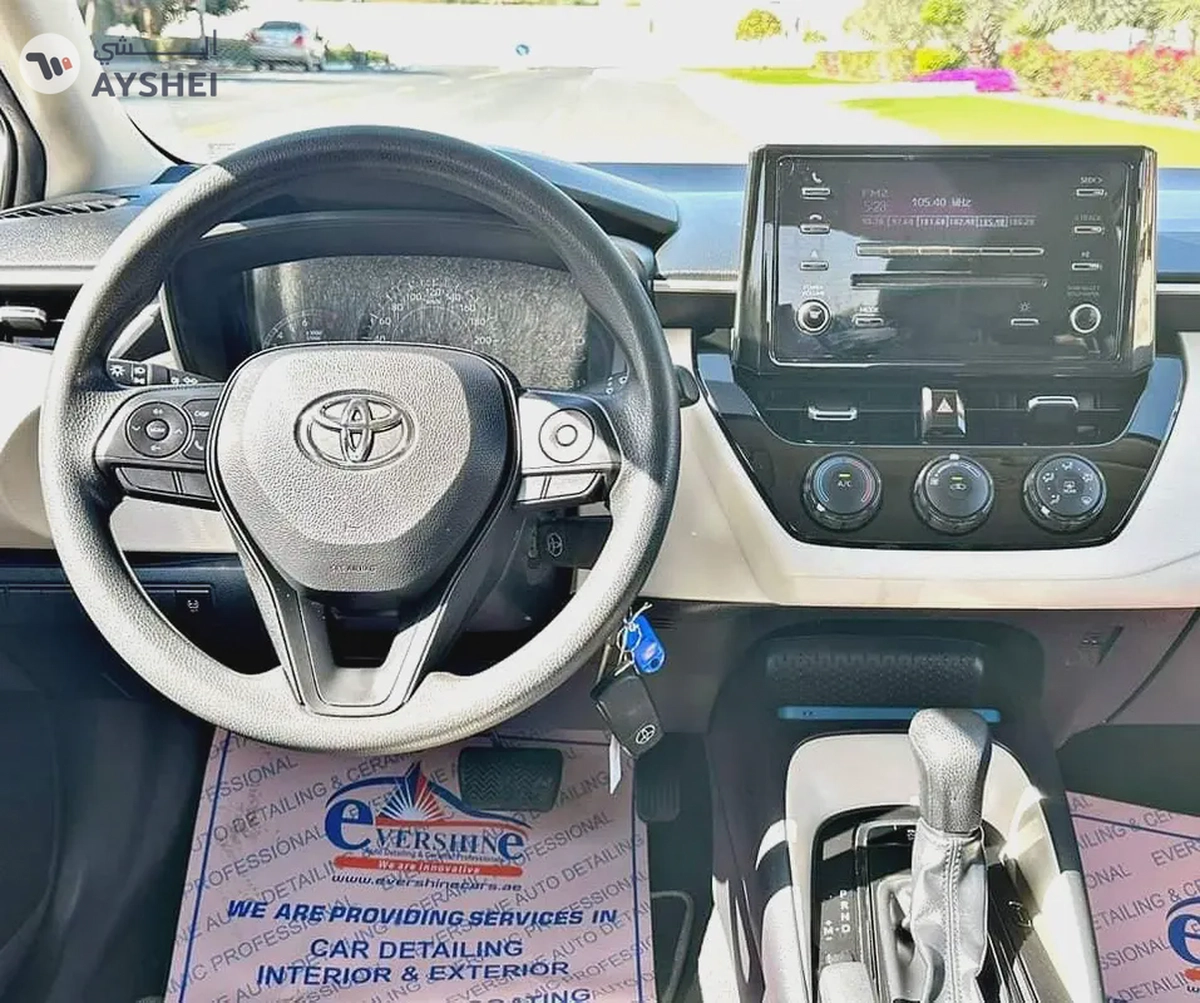 Toyota Corolla 2024 model available on cash and bank finance with zero downpayment-11-11