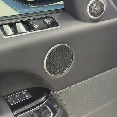 2022 Range Rover Sport HST P400-10