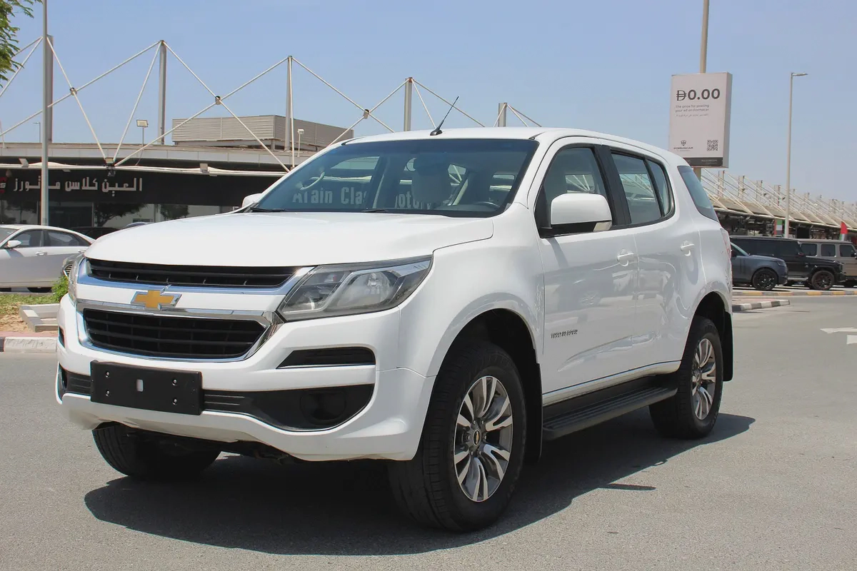 Chevrolet Trailblazer 2020 GCC | 7seat | EMI (450x60)! Perfect condition!-1-1
