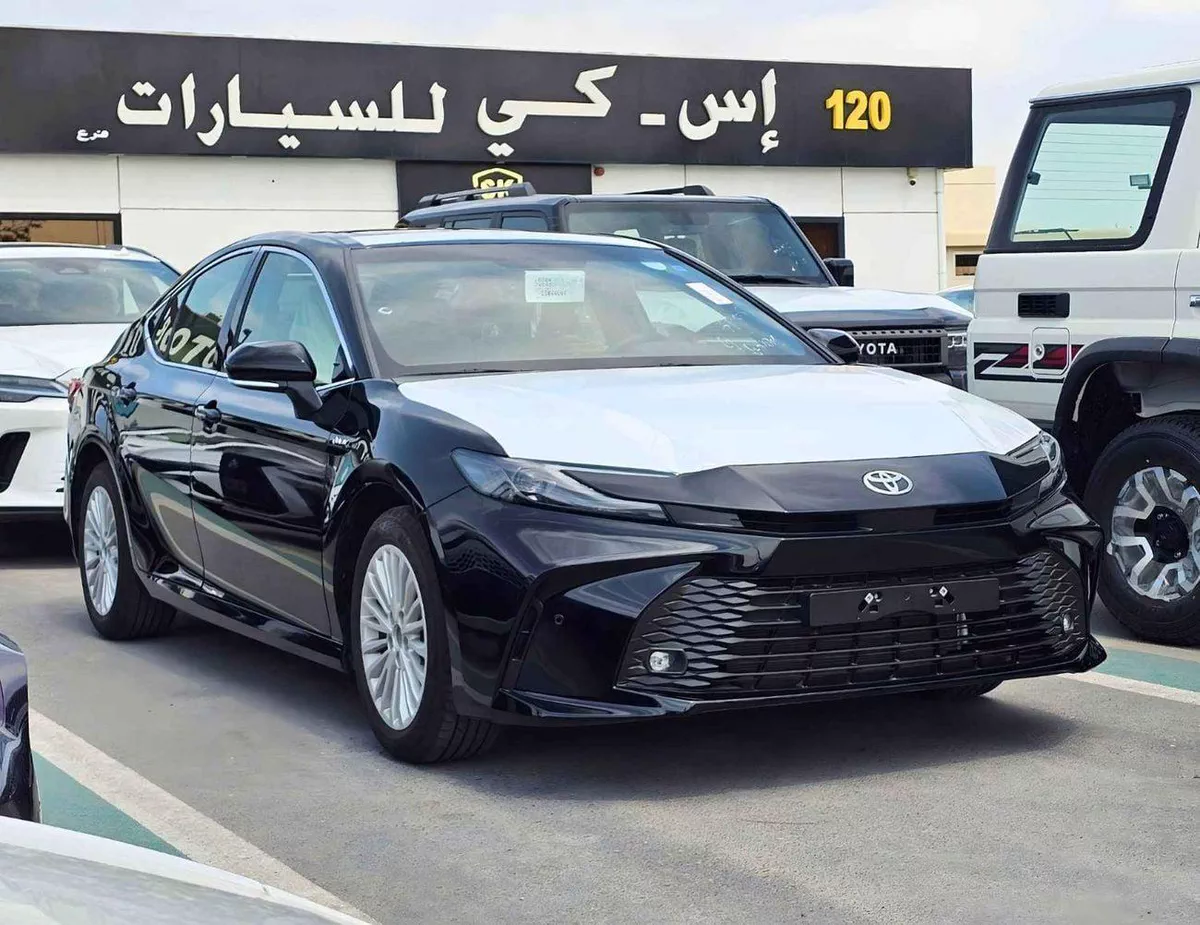 Toyota Camry E PLUS HEV E-PLUS HYBRID / 2.5L V4 PETROL / PUSH START / DVD+CAMERA / SUNROOF / (CODE # CPEA)-2-0