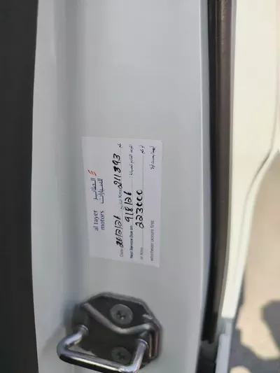 Ford Transit Refrigerator- GCC Specs - Full Service history from ford dealer - Excellent Condition-10