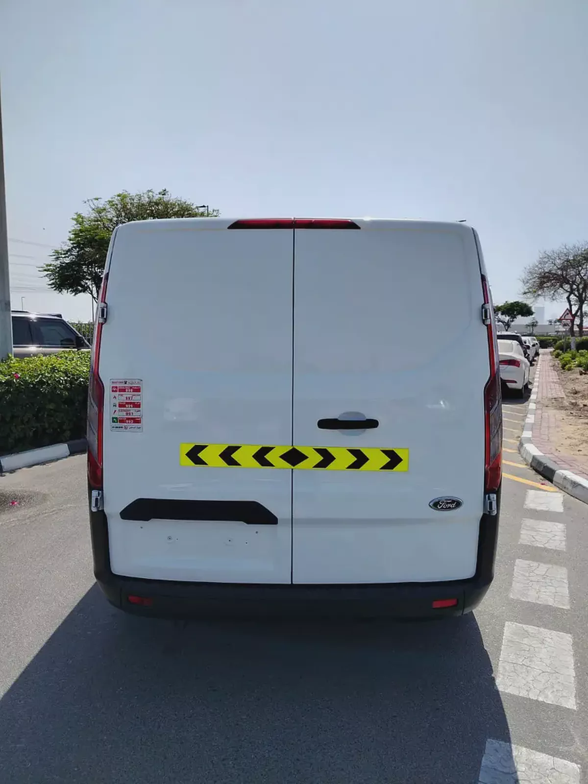 Ford Transit Refrigerator- GCC Specs - Full Service history from ford dealer - Excellent Condition-17-17