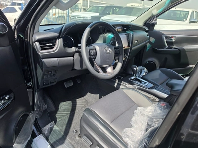 2026 Toyota Fortuner 4.0L V6 Petrol Full Option-4