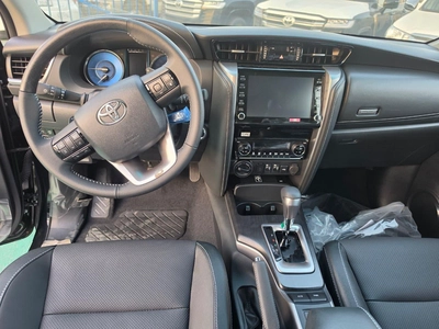 2026 Toyota Fortuner 4.0L V6 Petrol Full Option-9