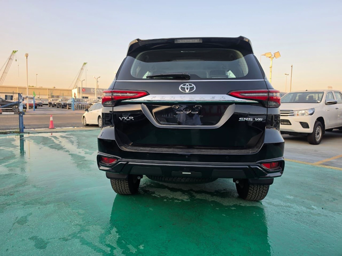 2026 Toyota Fortuner 4.0L V6 Petrol Full Option-7-7