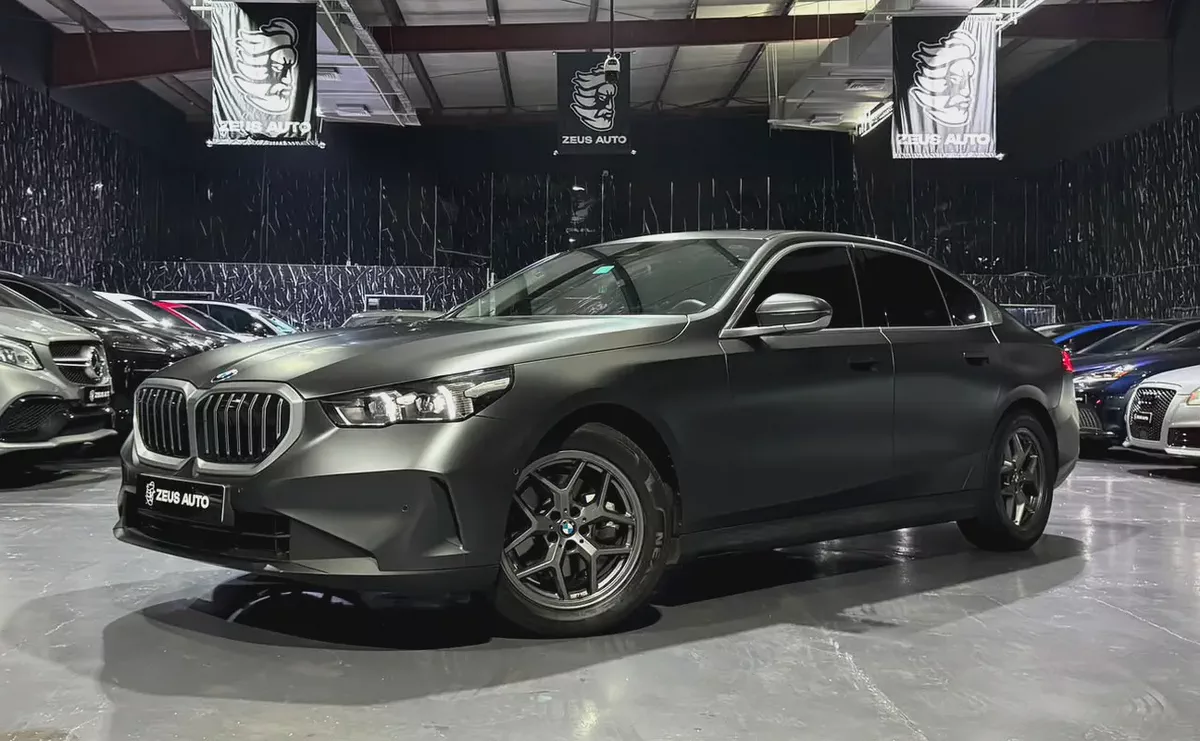 BMW 5 Series 520 2025 | Full PPF | GCC | Low Mileage | AGMC Warranty 2030 | AGMC Service 2030