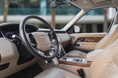 3,721 P.M |  Range Rover | SE | 0% Downpayment | Al Tayer History | Under Warranty!-8