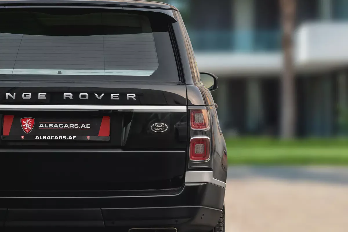 3,721 P.M |  Range Rover | SE | 0% Downpayment | Al Tayer History | Under Warranty!-5-5