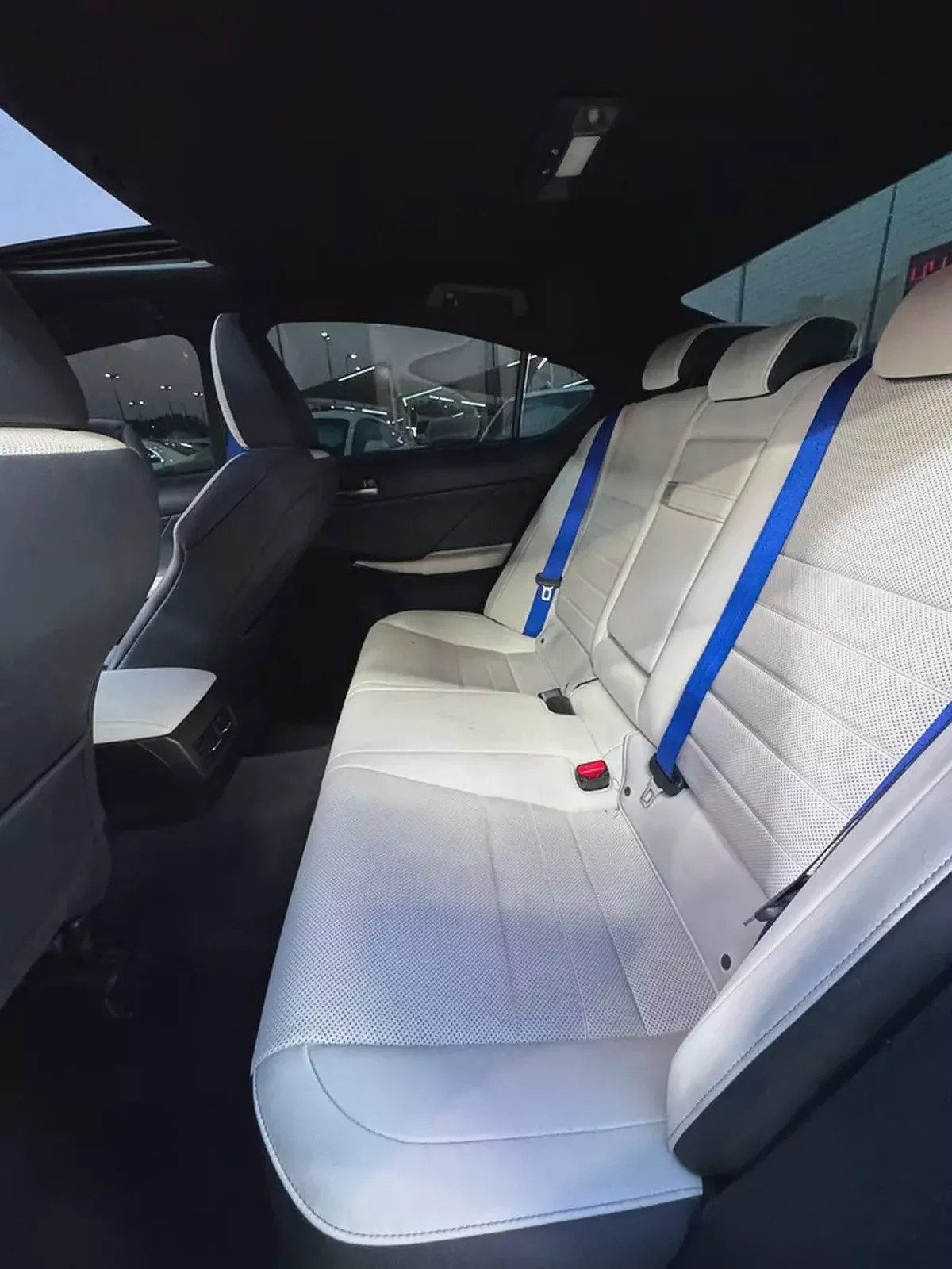 Lexus IS 350 F Sport 2022 | American Specs | Pristine Condition-7-7