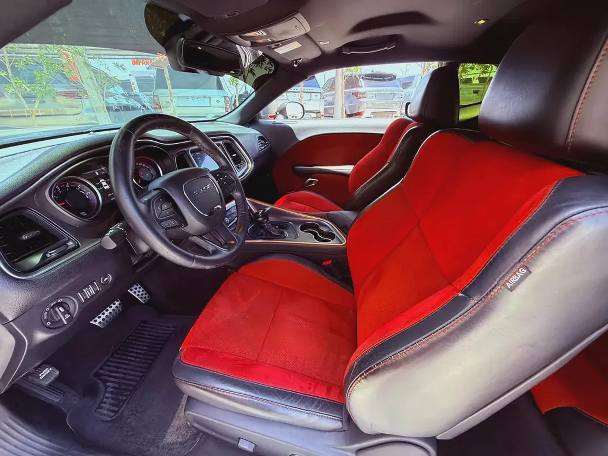 2018 Dodge Challenger SXT | Canadian Specs | Well Maintained-10-10