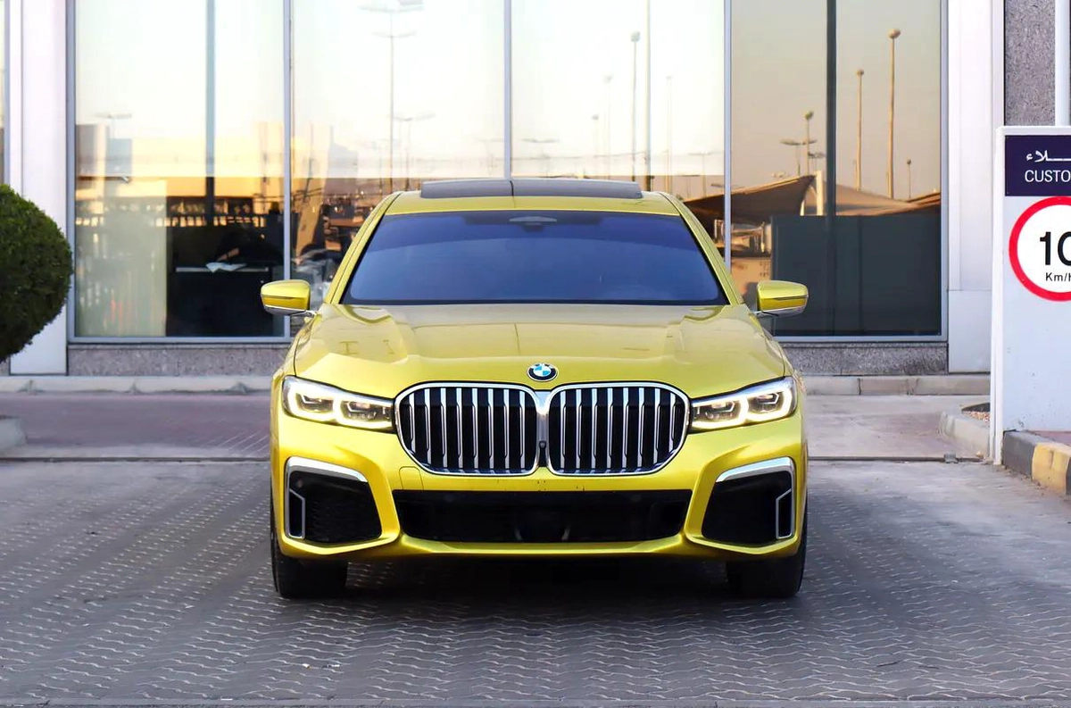 BMW 730Li M-kit - 2020 Model - GCC - Original Paint-3-3