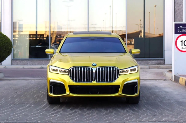 BMW 730Li M-kit - 2020 Model - GCC - Original Paint