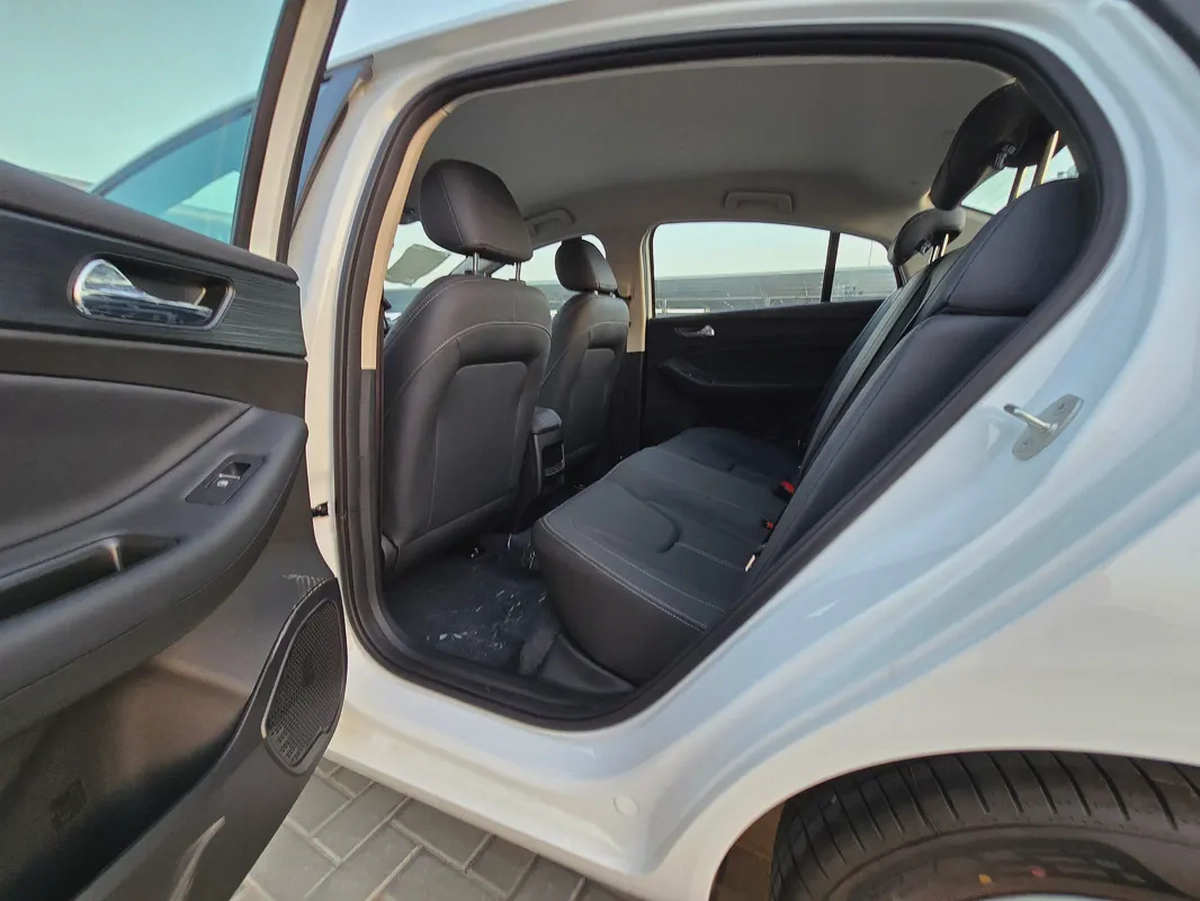 Chery Arrizo 5 Luxury 2025 | Brand New | Chinese Specs-4-4