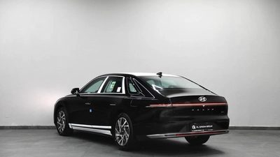 GCC | Azera | Brand New | Under Agancy Warranty 4 Years-6