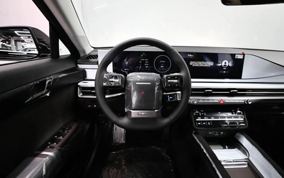GCC | Azera | Brand New | Under Agancy Warranty 4 Years-8