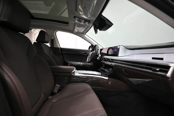 GCC | Azera | Brand New | Under Agancy Warranty 4 Years