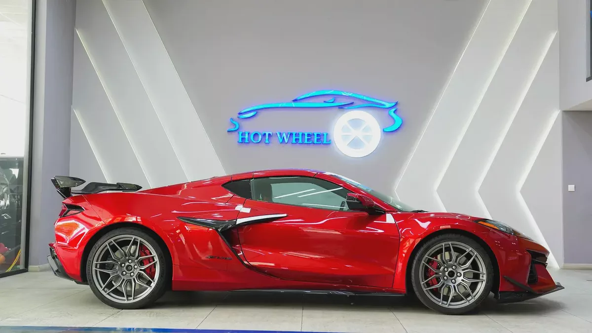 2026 - Chevrolet Corvette Z06 3LZ - BRAND NEW!! for 580,000.00 AED-8-8
