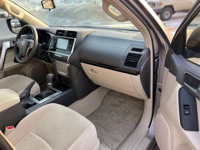 Toyota Prado  2022 Toyota Prado TX 2.7L V4- AWD 4x4 - No accident  - 2 key Rear  Sensor --8