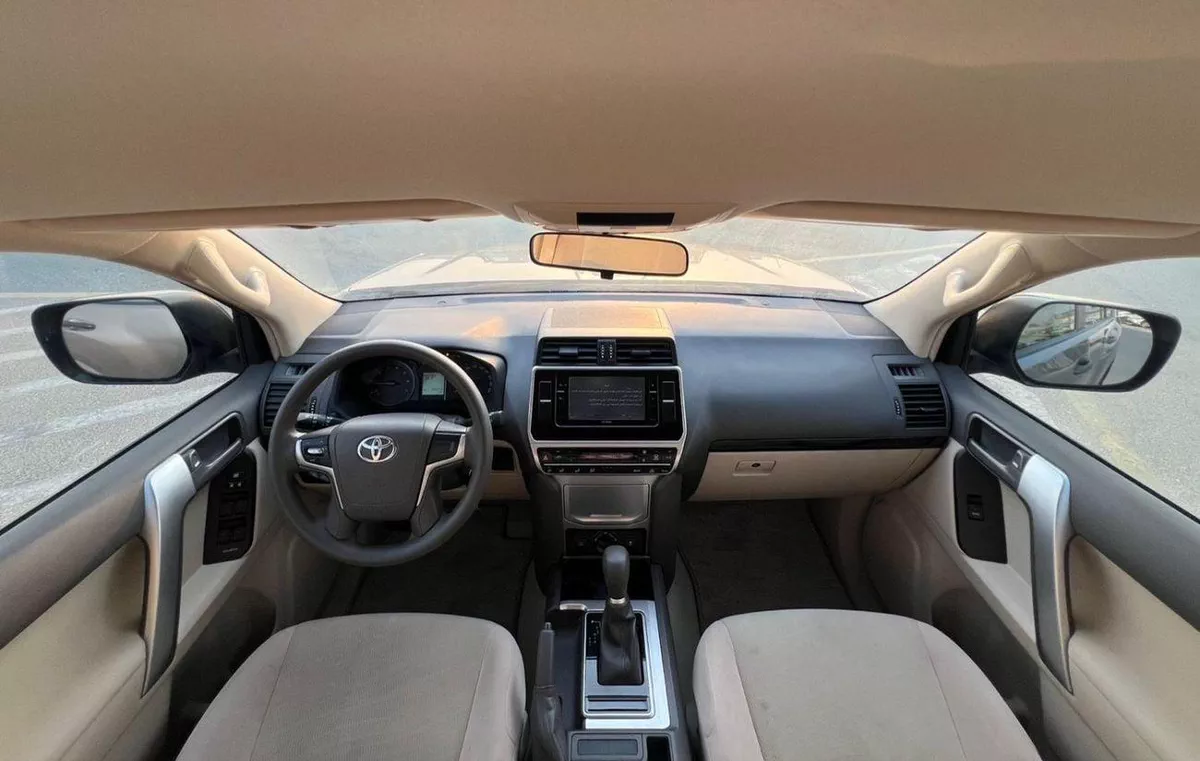 Toyota Prado  2022 Toyota Prado TX 2.7L V4- AWD 4x4 - No accident  - 2 key Rear  Sensor --10-0