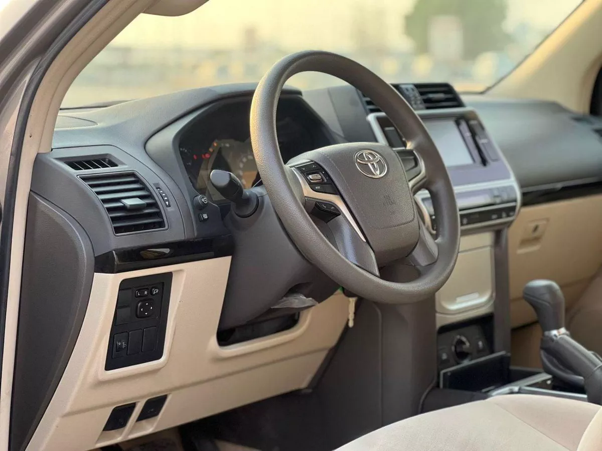 Toyota Prado  2022 Toyota Prado TX 2.7L V4- AWD 4x4 - No accident  - 2 key Rear  Sensor --13-0