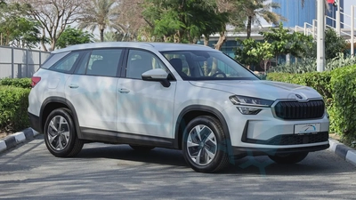 ( Only For Export ) 2025 Škoda Kodiaq Selection 1.4T FWD GCC BRAND NEW-3