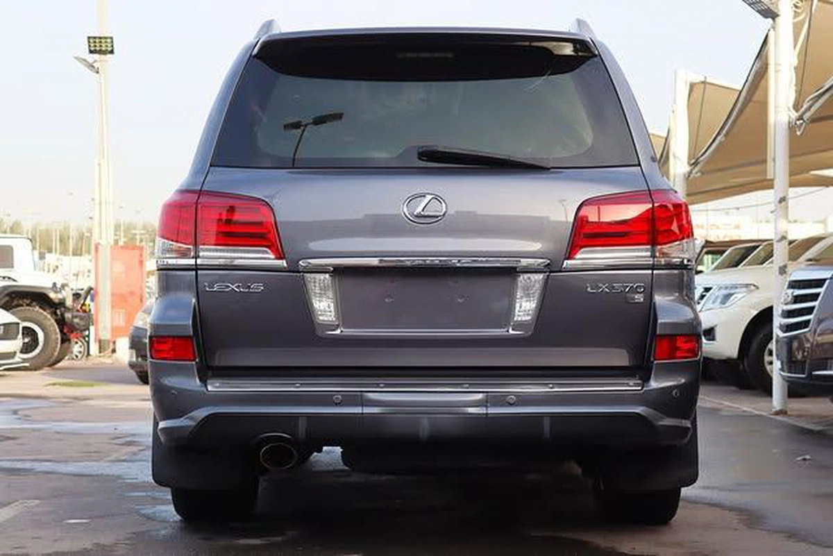LEXUS LX570 2014 Full Option-4-4