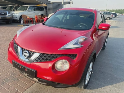 Nissan juke 2016 red color GCC calen car-5
