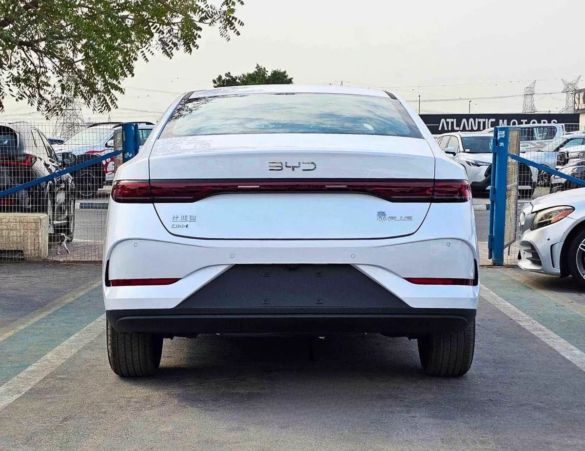 BYD QIN PLUS STD DMI 55 KM PLUG IN HYBRID/ 1.5L V4 PETROL / DVD +CAMERA / PUSH START / LEATHER SEATS (CODE # QINPDMI)-3-0