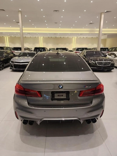 BMW M5 Std Full Service H-9