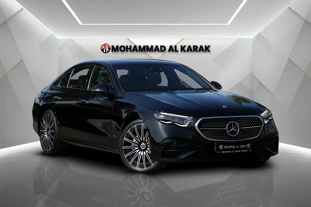 MERCEDES BENZ E 300 - 2024 - GCC - GARGASH WARRANTY + SERVICE CONTRACT - ORIGINAL PAINT-2-2