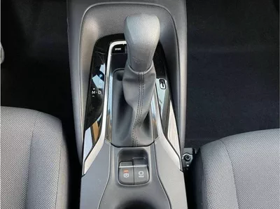 Toyota Corolla XLI EXECUTIVE Toyota corolla 1.5L full option , sunroof , push start , back camera , sport mode-10