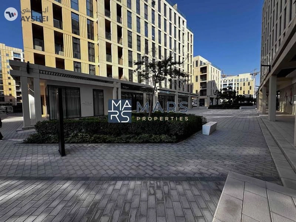 Spacious studio apartment with kitchen appliances and all facilities in Al Mamsha available