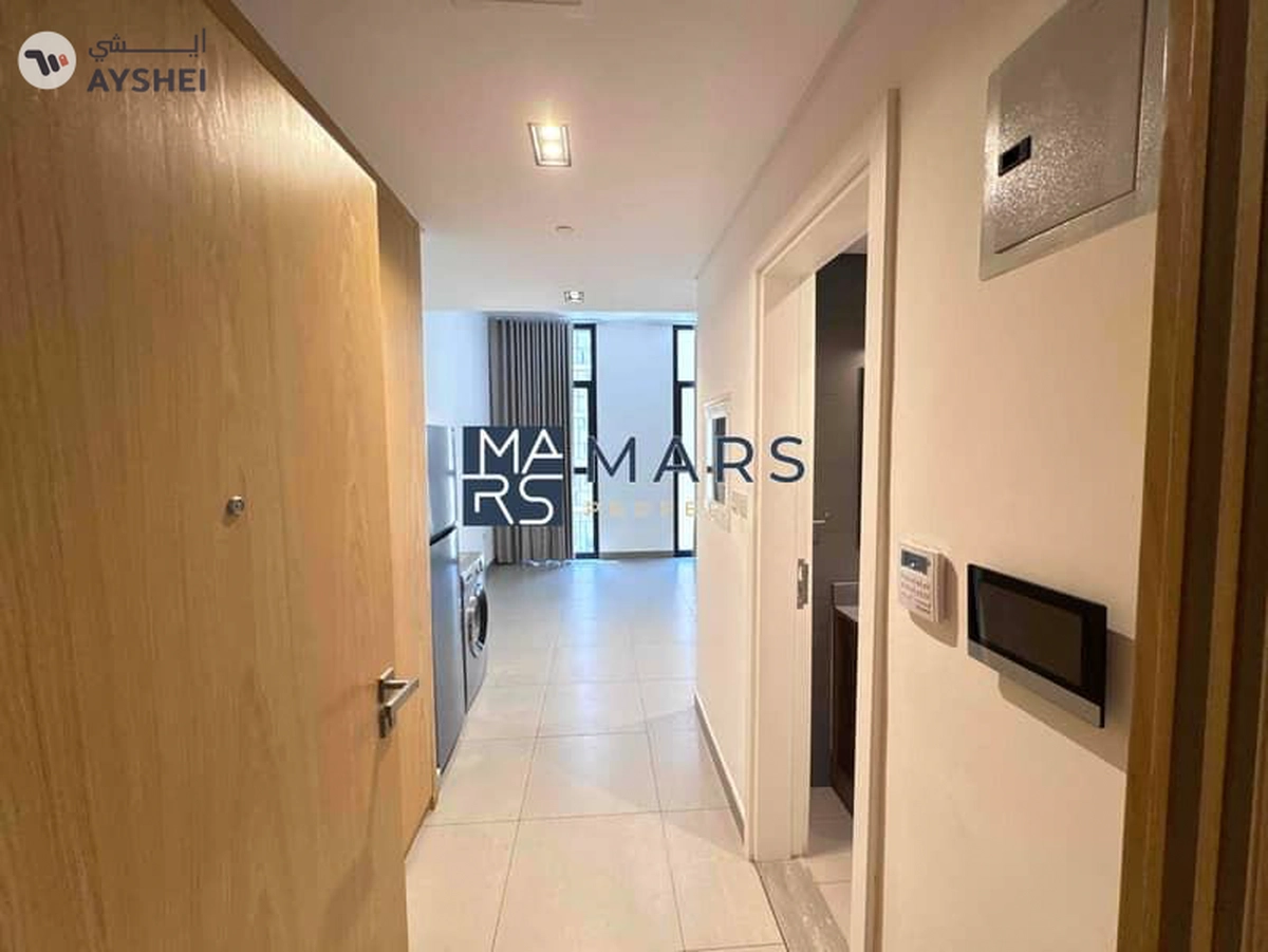 Spacious studio apartment with kitchen appliances and all facilities in Al Mamsha available-25-25