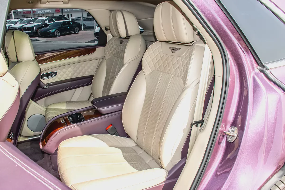BENTLEY BENTAYGA W12 AWD 2018 | JAPANESE SPECS | PRISTINE CONDITION|  ONLY 53,000 KM DONE-18-18