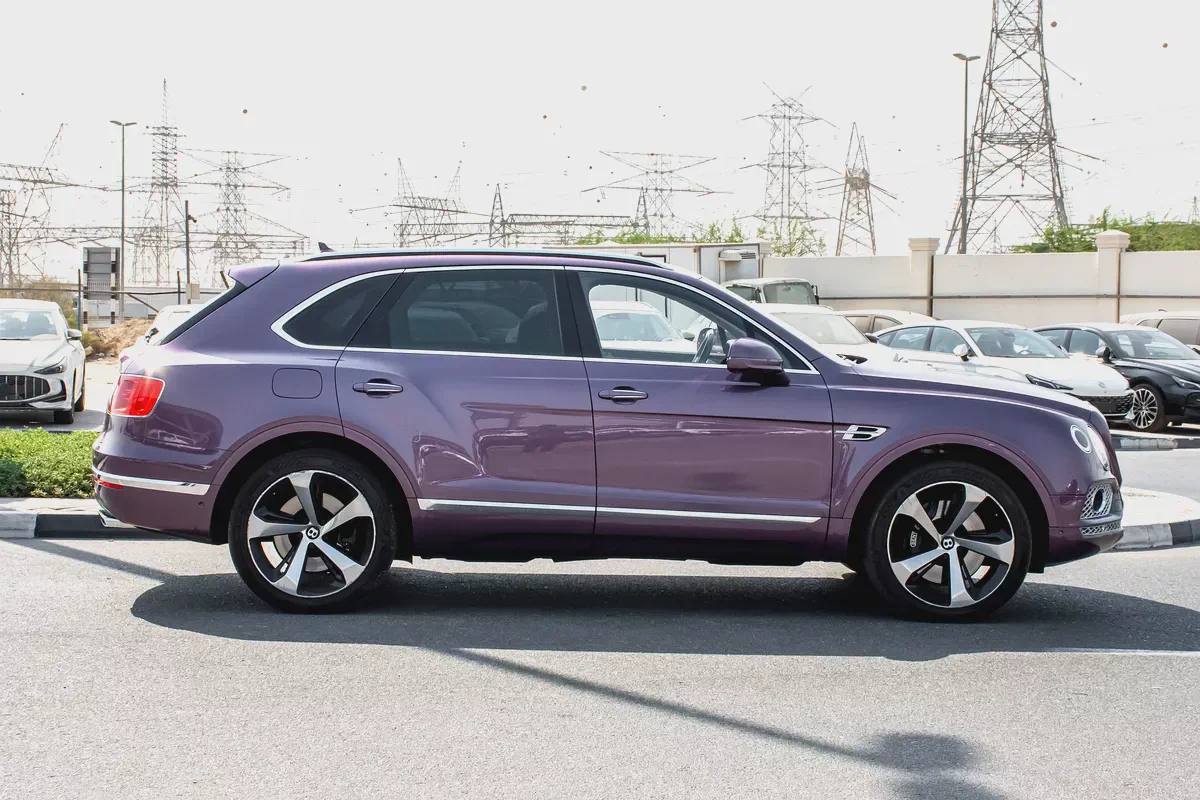 BENTLEY BENTAYGA W12 AWD 2018 | JAPANESE SPECS | PRISTINE CONDITION|  ONLY 53,000 KM DONE-3-3