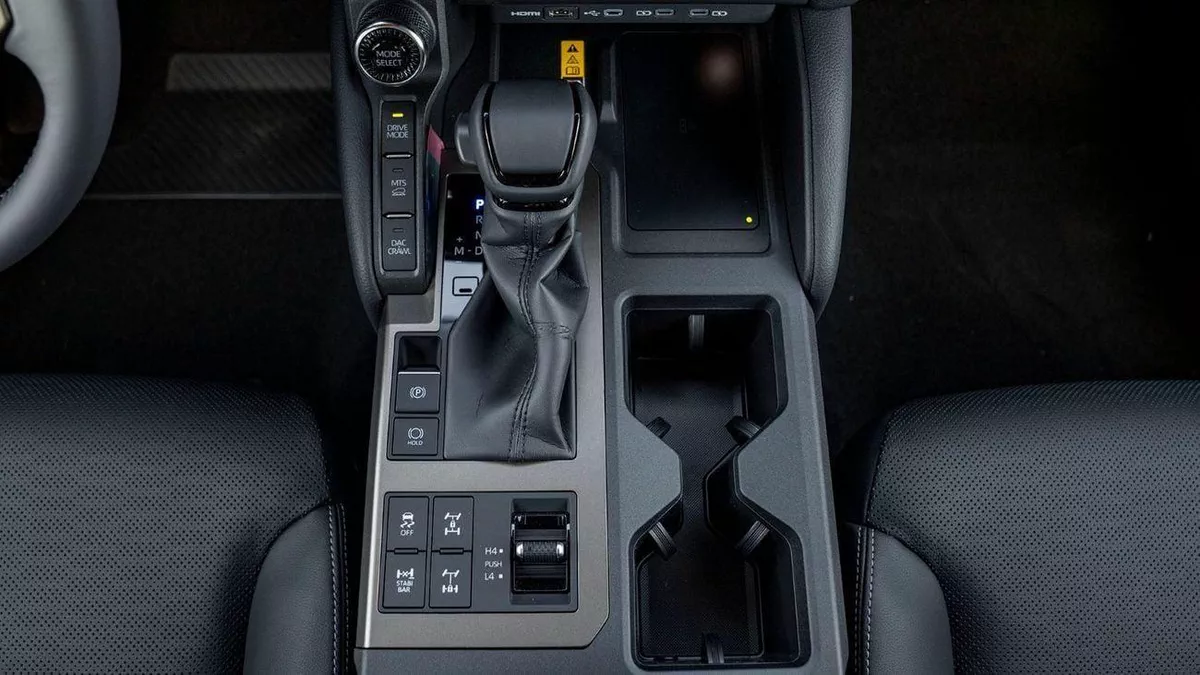 Toyota Prado GXR PRADO 250 ADVENTURE 2.8D AT MY2025 – BLACK-15-0